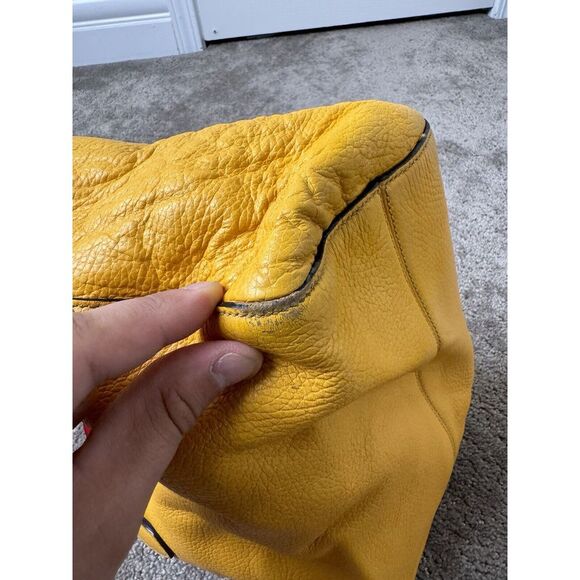 Gucci Swing Yellow Gold Hardware Leather Tote Bag Shoulder Storage Lad - Picture 16 of 16